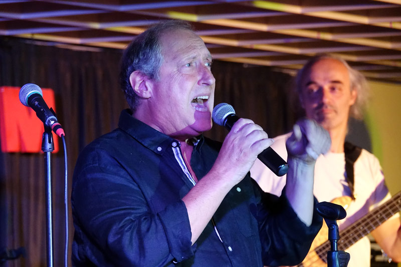 07 - SIMPLY THE BEST - ROLF HOLUB