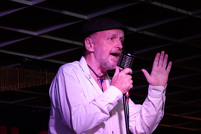 13 - SIMPLY THE BEST - THOMAS GOSCHAT