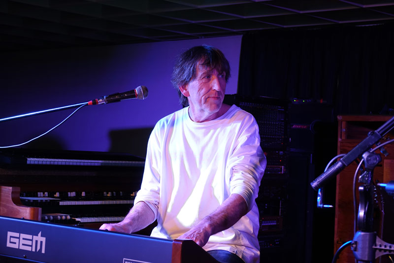 WE ARE FROM AUSTRIA - GERT PRIX