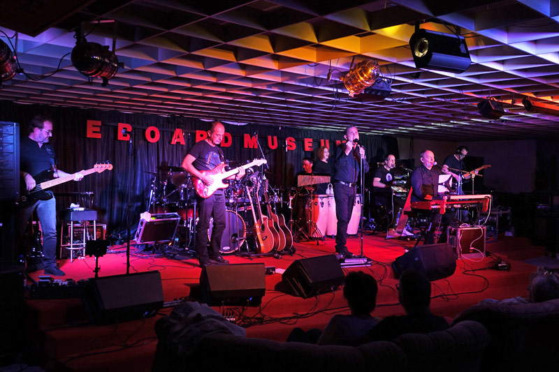 02 - YET ANOTHER FLOYD