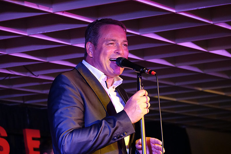 01 - kelagBIGband - CHRIS OLIVER