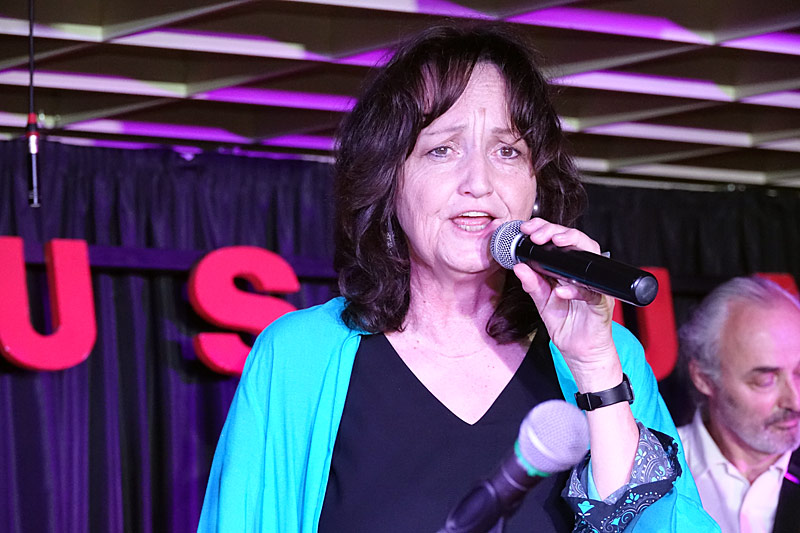 13 - SONG CONTEST PARTY - KARIN JAMMER