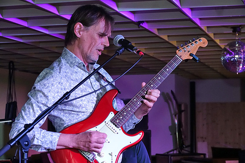 04 - SCHULLER & SÖHNE - PETER TAUCHER