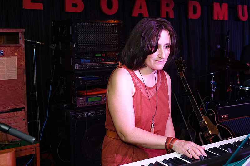 07 - SCHOOL'S OUT - HEIDI BRANDSTÄTTER