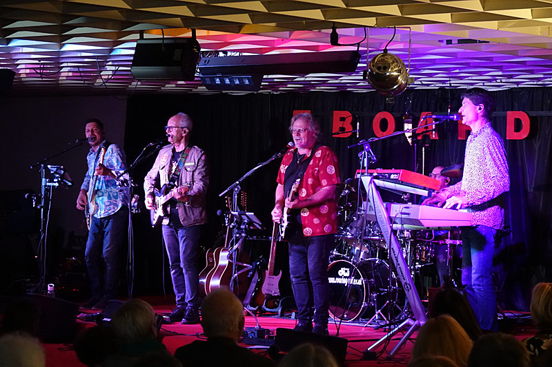 07 - ROARING SIXTIES COMPANY