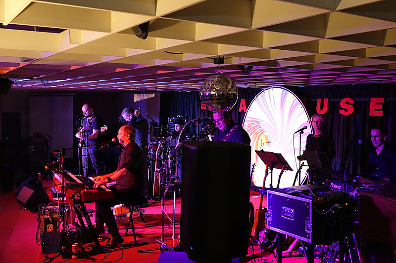 02 - YET ANOTHER FLOYD