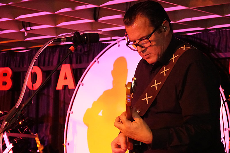 12 - YET ANOTHER FLOYD - RICHY ZWEIMÜLLER