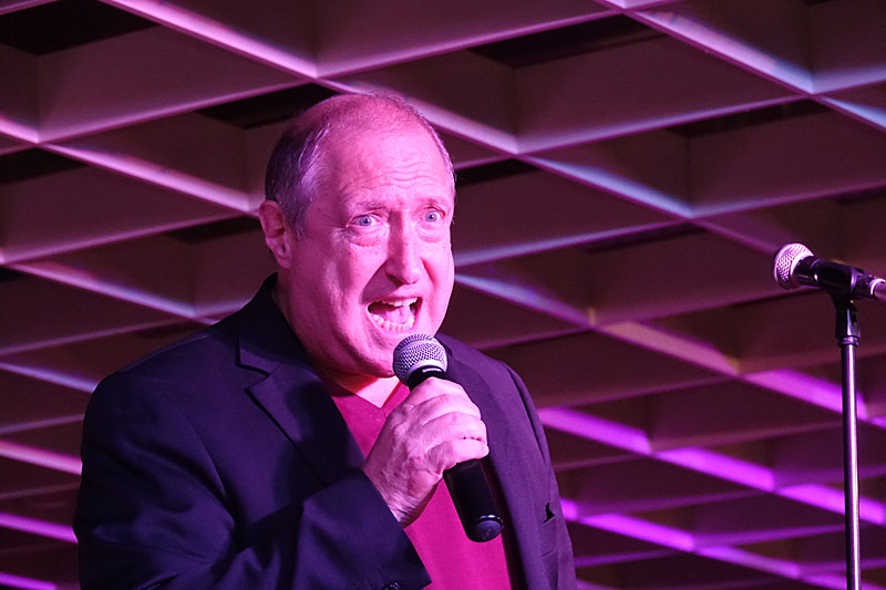 01 - LET IT BEAT - ROLF HOLUB