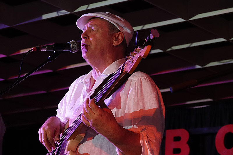 06 - THE RUBETTES - BILLY HILL