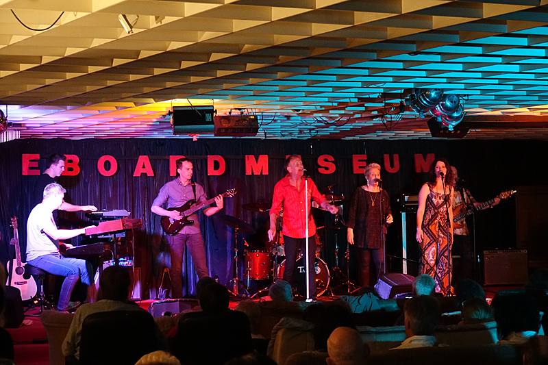 11 - JOE COCKER COVER BAND