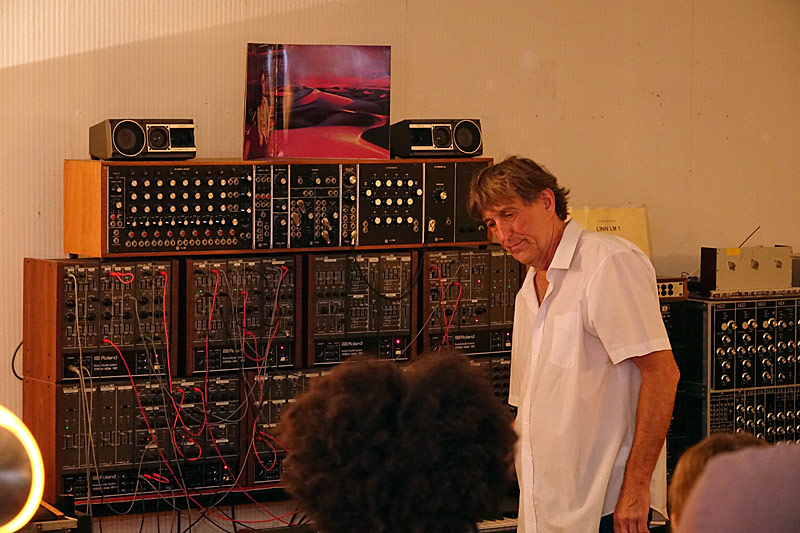 06 - ORF LANGE NACHT DER MUSEEN - SYNTHESIZER ROLAND SYSTEM-100M