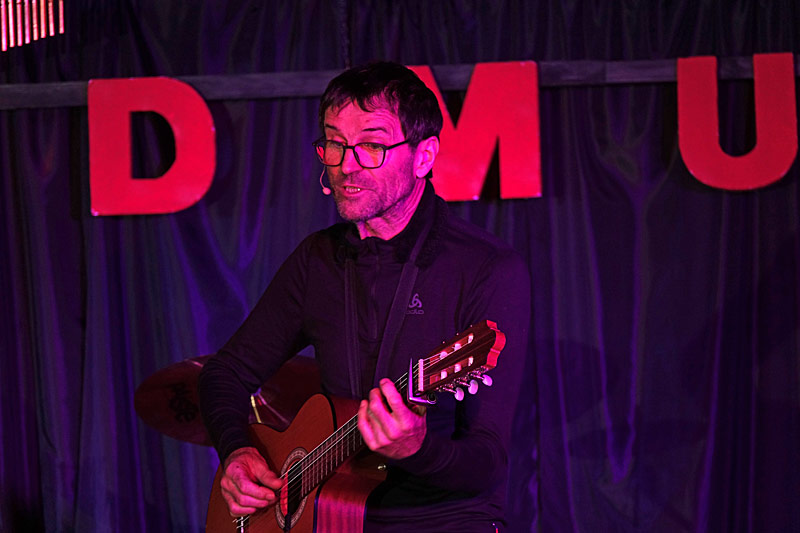 03 - ÜBER DEN WOLKEN - ALFRED HASELMAIER