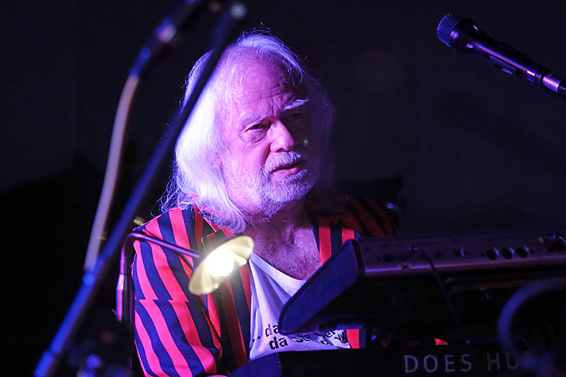 01 - PETER MAYR PROJECT - PETER MAYR