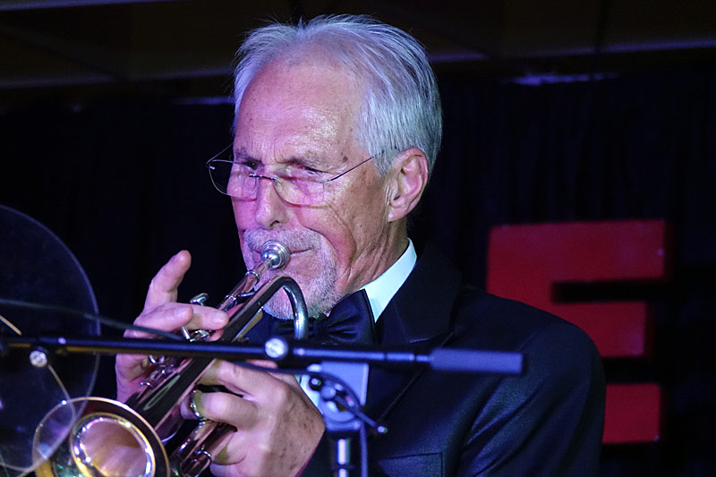 09 - UDO TRIBUTE BAND - HANS SPREITZHOFER