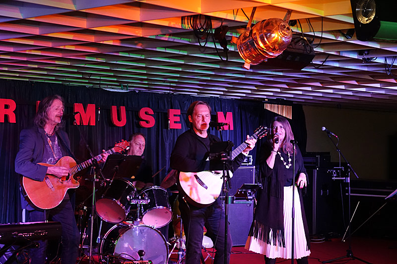 02 - SONGS OF DEATH - FRIENDZ