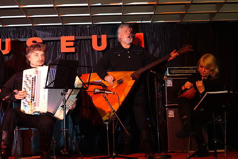 08 - PETER ORLOFF & DIE SCHWARZMEER-KOSAKEN