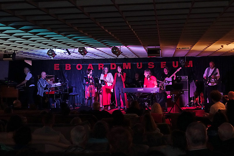 02 - MARMOR STEIN UND EISEN