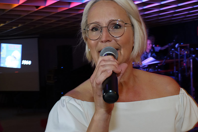 03 - MARMOR STEIN UND EISEN - MONIKA REGENFELDER