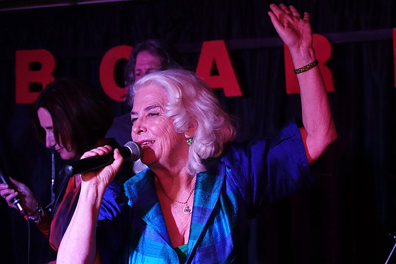 06 - MARMOR STEIN UND EISEN - ANDREA HUBOUNIG