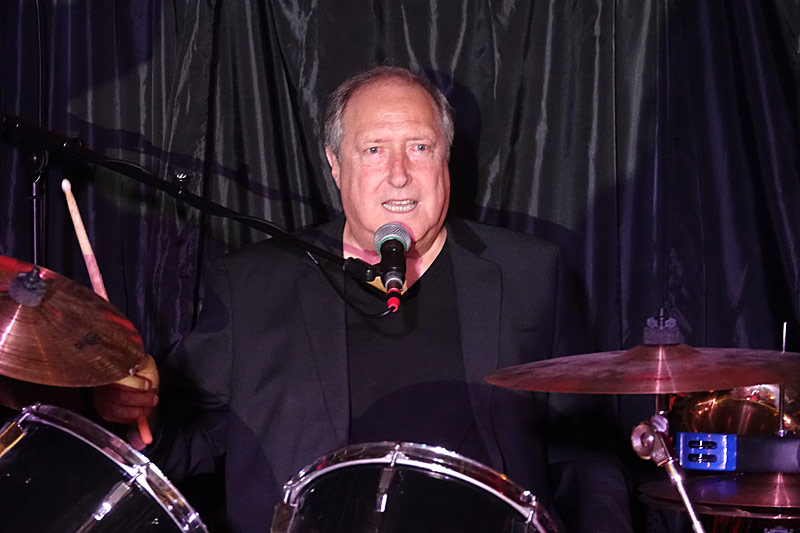 11 - MARMOR STEIN UND EISEN - ROLF HOLUB