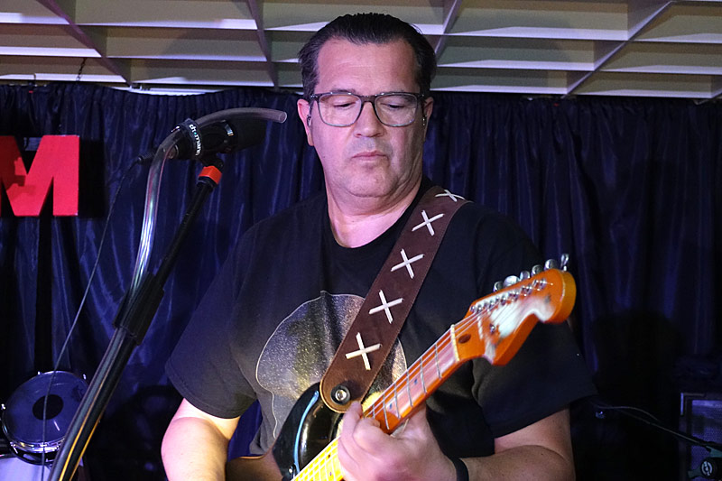 08 - YET ANOTHER FLOYD - RICHY ZWEIMÜLLER