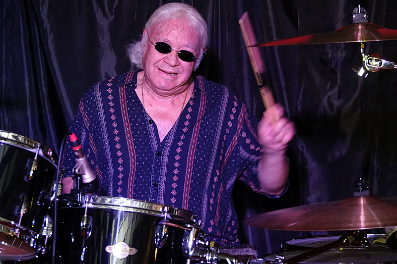 06 - IAN PAICE & VOODOO STRAT - IAN PAICE