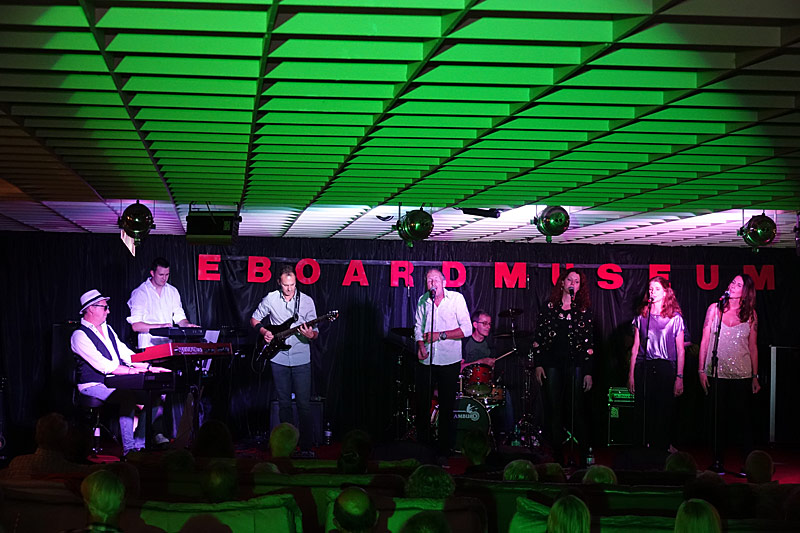 09 - JOE COCKER COVER BAND