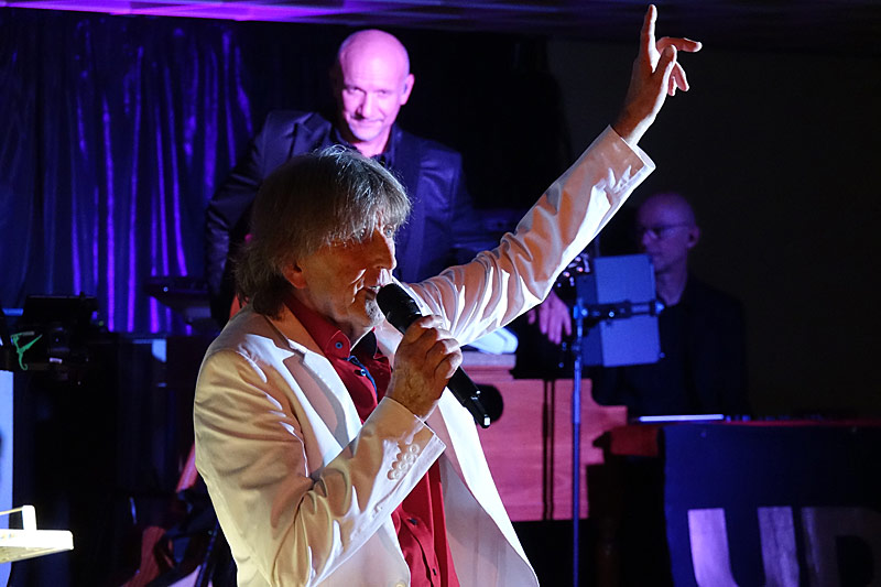 01 - UDO TRIBUTE BAND - GERT PRIX