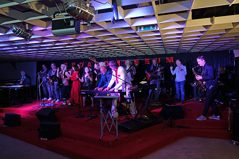 30 - SONG CONTEST PARTY - FINALE GRANDE