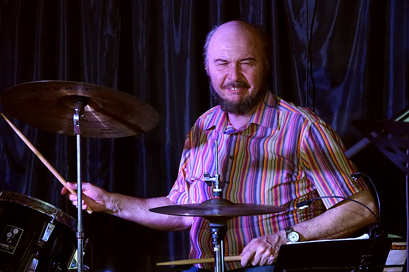 06 - CARPENTERS ONCE MORE - BERND GAUGUTZ